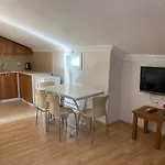 Cam Hotel