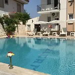 Cam فندق
